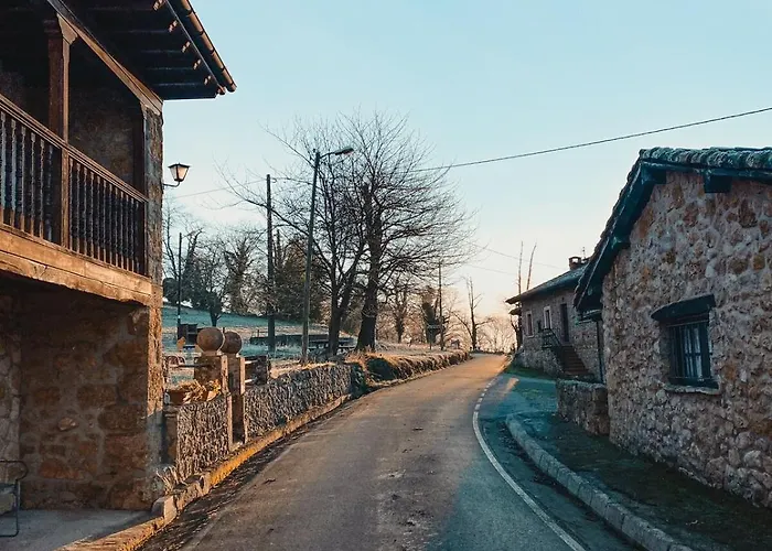 Holiday home La Cerezal Ii